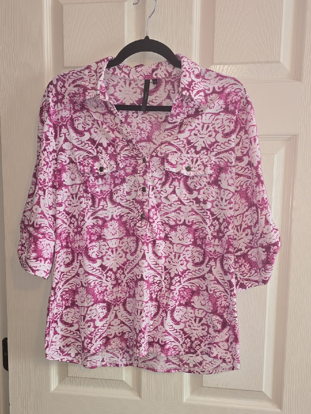 Women's Pink Scroll-Print Button-Down Shirt with Chest Pockets